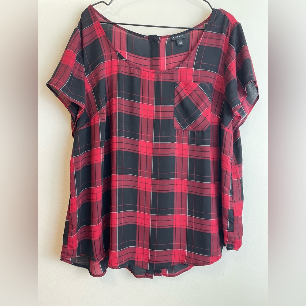 Torrid size 2 cute red and black plaid top, with button down back